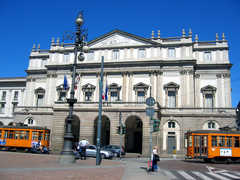 Teatro alla Scala - Attrazioni - Piazza della Scala, Milano, Italy
