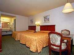 Comfort Inn Long Beach - Hotel - 3201 E. Pacific Coast Hwy., Long Beach, CA, USA