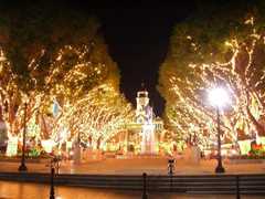 Plaza de Colon, Mayaguez - Attraction - Plaza de Colon, Mayaguez - Attraction -