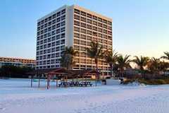 Palm Bay Club of Sarasota - Hotel - 5960 Midnight Pass Rd, Sarasota, FL, 34242