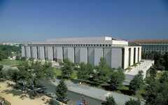 National Museum of American History - Attraction - 1400 Constitution Ave NW, Washington, DC, United States National Museum of American History - Attraction - 1400 Constitution Ave NW, Washington, DC, United States
