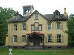 Lindenwald (Martin Van Buren National Historic Site) - Attraction - 1013 Old Post Rd, Kinderhook, NY, 12106