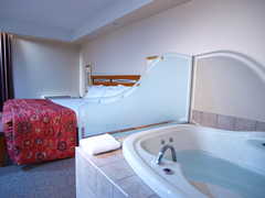 Executive Royal Hotel - Hotel - 2828 23rd Street NE, Calgary, Alberta, T2E 8T4, Canada Executive Royal Hotel - Hotel - 2828 23rd Street NE, Calgary, Alberta, T2E 8T4, Canada