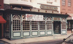 Irish Pub - Nightlife - 2007 Walnut St, Philadelphia, PA, 19103, US