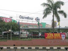 Poin Square Dept.Store - Mall/Department Store - 