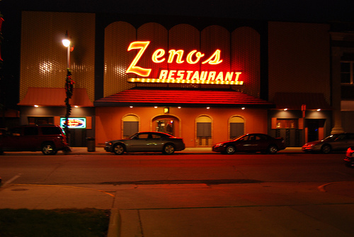 Zeno's Pizza