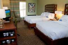 Holiday Inn: Collinsville - Hotel - 1000 Eastport Plaza Dr, Collinsville, IL, United States