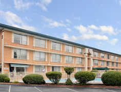 Super 8 Williamsburg/ Colonial Area - Hotel - 1233 Richmond Road, Williamsburg, VA, United States Super 8 Williamsburg/ Colonial Area - Hotel - 1233 Richmond Road, Williamsburg, VA, United States