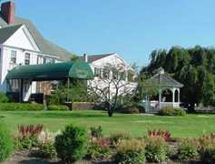 Great River Wedding In October in Woodbury (long Island), NY, United States