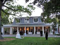 Scarsdale Wedding In May in Scarsdale, NY, USA Scarsdale Wedding In May in Scarsdale, NY, USA
