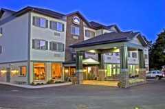 Best Western Vineyard Inn and Suites - Hotel - 142 Lake St, Penn Yan, NY, 14527