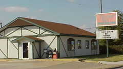 Pheasant Run - Restaurant - 3201 Vine Street, Hays, KS, United States