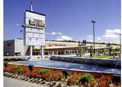 Canada One Factory Outlet - Attraction - 7500 Lundy's Lane, Niagara Falls, ON, Canada