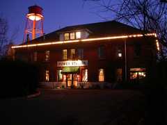 Troutdale Or Wedding In October in Troutdale, OR, USA Troutdale Or Wedding In October in Troutdale, OR, USA