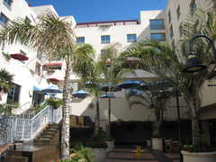 Le Merigot - Hotel - 1740 Ocean Ave., Santa Monica, CA, US