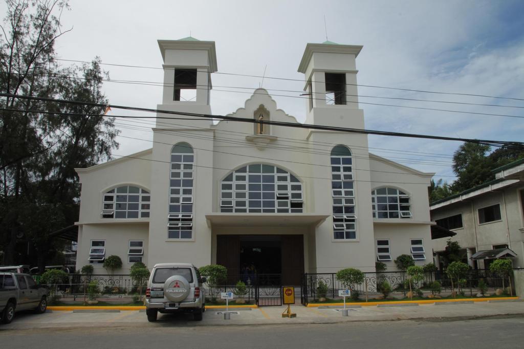 St. Therese of the Child Jesus Parish Wedding Venues & Vendors