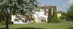 Guildford Wedding In December in Shepperton Guildford Wedding In December in Shepperton