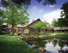 Eseeola Lodge - Hotel - 175 Linville Ave, Linville, NC, 28657