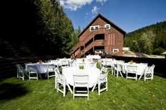 Mead Wedding In August in Mead, WA, USA Mead Wedding In August in Mead, WA, USA