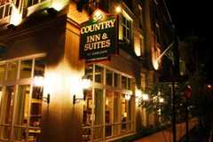 Country Inn & Suites Savannah Historic District - Hotel - 320 Montgomery Street, Savannah, GA, United States
