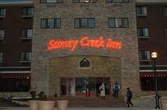 Stoney Creek Inn - Hotel - 101 18th St, Moline, IL, 61265, US