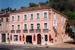 le Luxembourg - Hotel - 2 Avenue Pierre Chabrié, Moissac, 82200, France