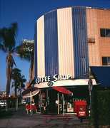Swinger's Restaurant - Restaurant - 8020 Beverly Blvd, Los Angeles, CA, 90048, US Swinger's Restaurant - Restaurant - 8020 Beverly Blvd, Los Angeles, CA, 90048, US