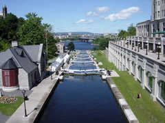 Rideau Canal - Attraction - Rideau Centre, Canada