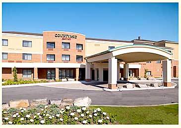 Courtyard Hamilton - Hotels/Accommodations - 1224 Upper James St, Hamilton, ON, L9C, CA