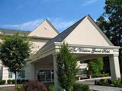 Wilshire Grand Hotel - Nearby Hotels - 350 Pleasant Valley Way, West Orange, NJ, 07052, USA