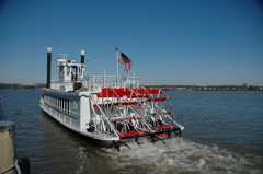 Lantern Queen - Attraction - Congress Ave @39.547770, -76.085780, Havre de Grace, MD, United States