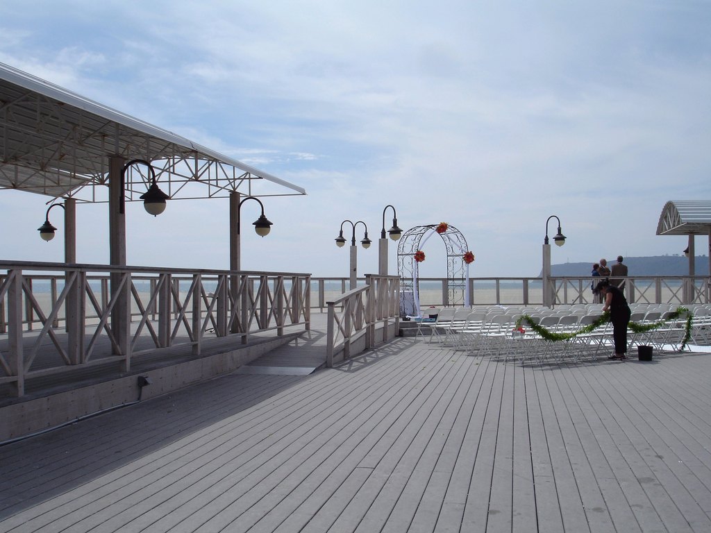 Photos From Breakers Beach Deck Wedding Mapper