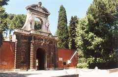 Meeting point for tour - Attraction - Via di San Gregorio, 30, Roma, Lazio, 00186, IT