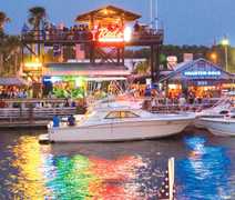 Red's Ice House - Restaurant - 98 Church St, Mt Pleasant, SC, 29464