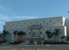 United Artists Theatres - Movie Theater - 6601 E Pacific Coast Hwy, Long Beach, CA, USA