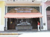 La Bombonera Restaurant - Restaurant - 259 Cll San Francisco, San Juan, Puerto Rico La Bombonera Restaurant - Restaurant - 259 Cll San Francisco, San Juan, Puerto Rico