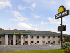 Days Inn Grand Haven - Hotel - 1500 Beacon Blvd., Grand Haven, MI, 49417-1390, United States
