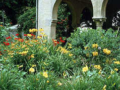 Caramoor Gardens and Music - Attraction - 149 Girdle Ridge Rd, Katonah, NY, 10536
