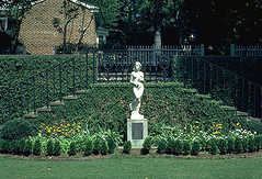 UGA - Attraction - E Broad St  ...