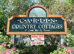 Carlin Country Cottages - Accomodations - 1623 Lake St, Calistoga, CA, United States