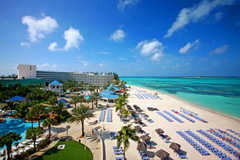 Nassau Wedding In August in Lucaya, Bahamas