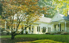 173 Carlyle House - Restaurant - 173 S Peachtree St, Norcross, GA, United States