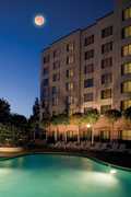 Plaza Suites - Hotel - 3100 Lakeside Dr, Santa Clara, CA, 95054
