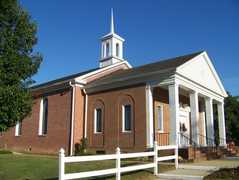 Williamsburg Wedding In October in Yorktown, VA, USA