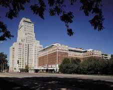 Chase Park Plaza Hotel - Hotel - 212 N Kingshighway Blvd, St Louis, MO, 63108, US