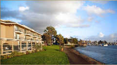 Executive Inn and Suites Waterfront Hotel - Hotel - 1755 Embarcadero, Oakland, CA, 94606 Executive Inn and Suites Waterfront Hotel - Hotel - 1755 Embarcadero, Oakland, CA, 94606